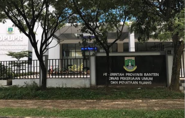 Belum Satu Bulan Hotmix Di Desa Sikulan Jiput, Dari PUPR Banten Sudah Rusak, DPC GWI Pandeglang Minta APH Periksa Pelaksana